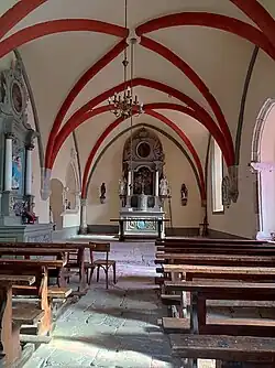 L'intérieur de la chapelle.