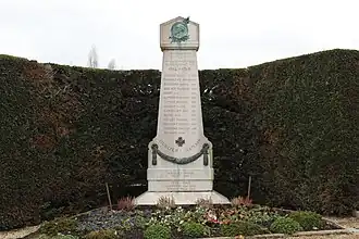 Monument aux morts.
