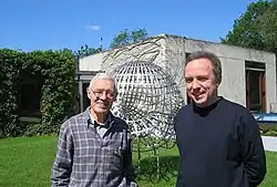 Description de cette image, également commentée ci-après