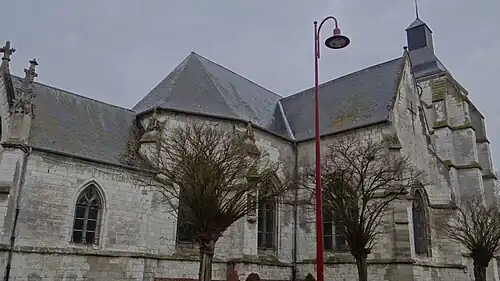 Chevet de l'église Saint-Fuscien-et-Saint-Gentien.