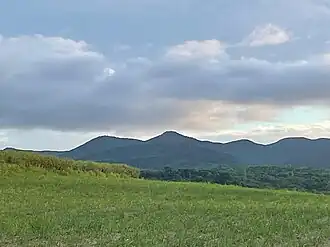 Morne Jeanneton (au centre)