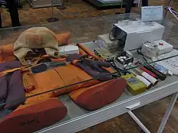 Kit de survie d'un cosmonaute, visible au musée Polytechnique de Moscou.