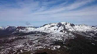 Vue du mont Ossa depuis le mont Pelion Est.