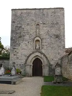 Façade de l'église.