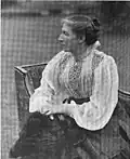 Mrs Ward, sa sœur, par Arnold en 1898