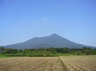 Le mont Tsukuba vu de Chikusei.