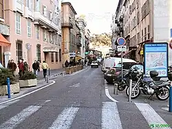 Entrée, rue Saint-François de Paule