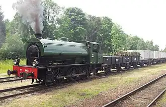 Une « saddle tank » ex-War Department, ex-Chemins de fer néerlandais, préservée par la Stoom Stichting Nederland.