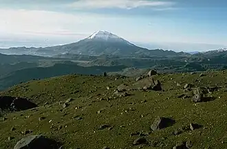 Vue du Nevado del Tolima au dernier plan.