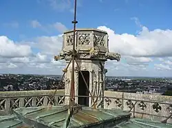 Le sommet de la tour.