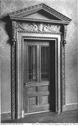Foyer door