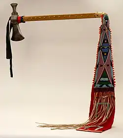 Un tomahawk nez-percé.