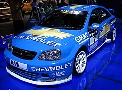Photo d'une Chevrolet Lacetti S2000 en course.