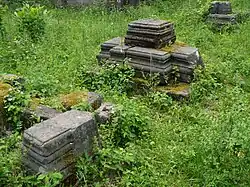 Petits vestiges du couvent de Niedermunster.