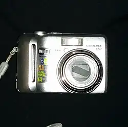 Description de l'image Nikon-Coolpix-p2.jpg.