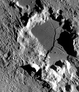 Image illustrative de l'article Boscovich (cratère)