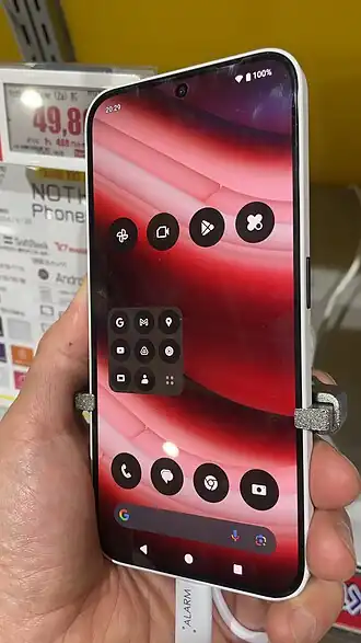 NothingOS 3.0 s'exécutant sur un Phone 2a.