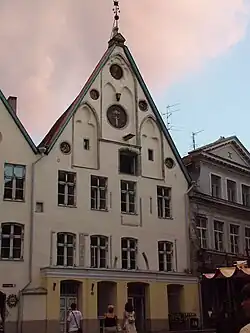 Bâtiments près de la place de l'hôtel de ville.