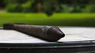 Ancienne pipette à vin en métal (bas)