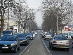 La RN 1 à Pierrefitte avait, dans les années 2000, un trafic de 50&nbsp;000&nbsp;véhicules par jour.