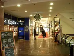 Un passage commerçant.