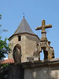 Le clocher de l'église.