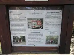 Panneau de présentation de l'abbaye de Bonnevaux.