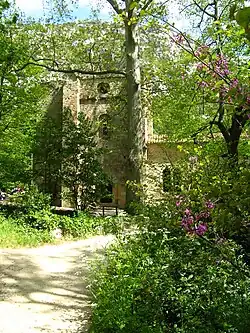 L'abbaye de Saint-Pons.
