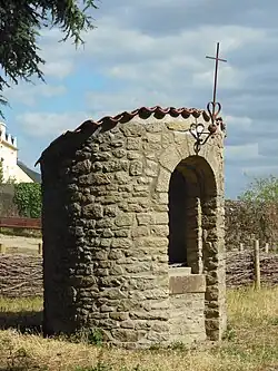 Ancien puits du parc.