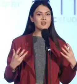 Description de l'image Patti harrison.png.