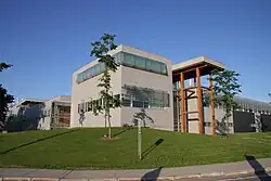 Description de l'image Pavillon Gene-H.-Kruger.jpg.