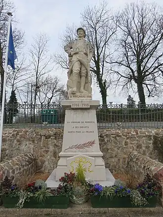 Monument aux morts.