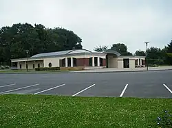 Salle communale à Pertain.