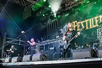 Description de cette image, également commentée ci-après