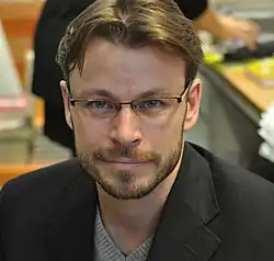 Peter Franzén, interprète d'Ilmo et de Jaakko Koskela.