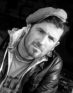 Description de cette image, également commentée ci-après