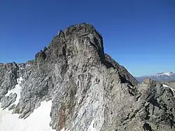 Arête nord-est depuis le pic Maubic.