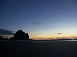 Piha après le coucher de soleil