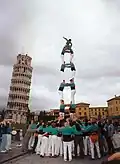 Torre de set à Pise, par les Castellers de Vilafranca, 1988.