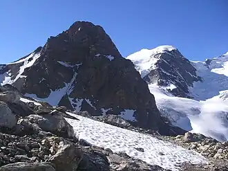 Vue du piz Trovat depuis le refuge Diavolezza.