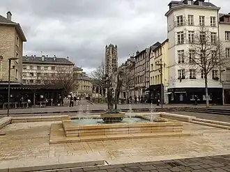 Image illustrative de l’article Place du 19-Avril-1944