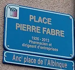 Plaque de la Place Pierre Fabre.