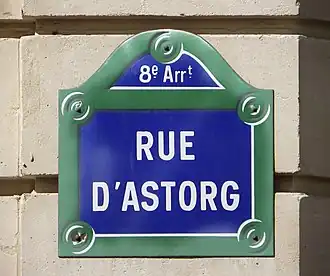Voir la plaque.
