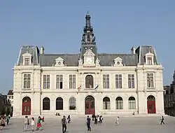Hôtel de ville (2012).