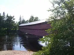 Pont de Ferme-Rouge sur la rivière du Lièvre