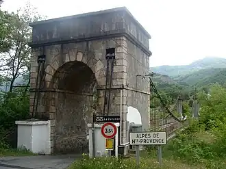 Ancien pont de l'archidiacre (1864-2009)