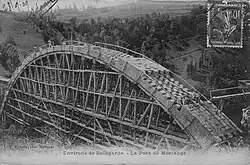 Construction de la voûte.