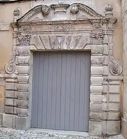 Porte du XVIe&nbsp;siècle.