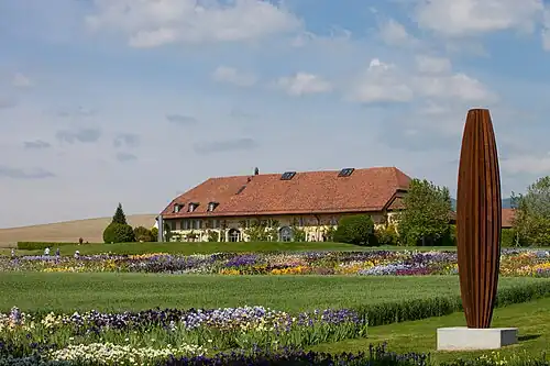 L'ancienne ferme de Collonges rénovée en 1998.