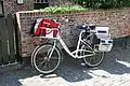 Un vélo de Bpost, à Bruges.